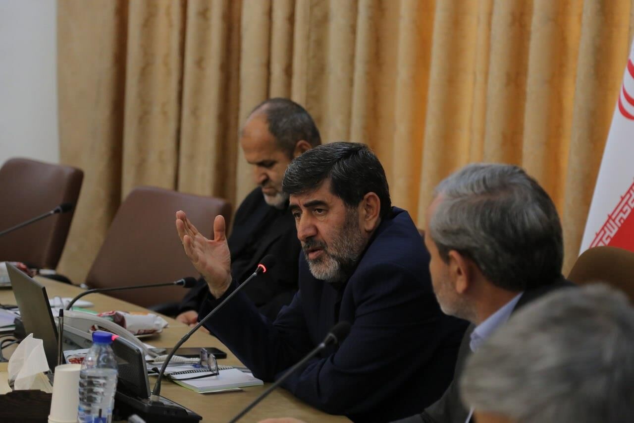 ایجاد هنرستانها در جوار صنایع ظرفیت مهم در اشتغال زایی است ایجاد هنرستانها در جوار صنایع ظرفیت مهم در اشتغال زایی است