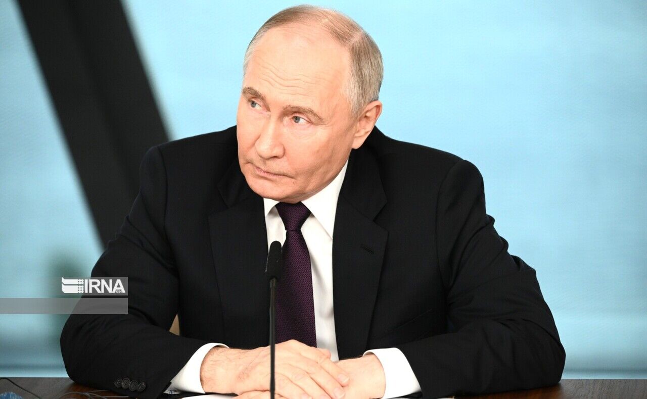 Путин выразил признательность Вьетнаму за сбалансированную позицию по Украине