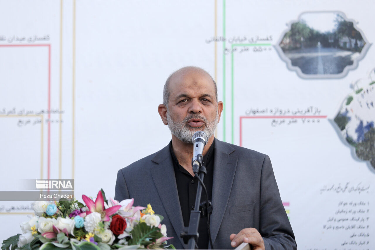 وزير الداخلية: الانتخابات الرئاسية ستجرى بنزاهة وامانة تامتين وزير الداخلية: الانتخابات الرئاسية ستجرى بنزاهة وامانة تامتين