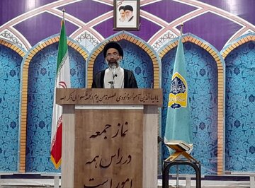 امام جمعه کاشان: مشارکت حداکثری در انتخابات موجب اقتدار همه‌جانبه نظام می‌شود