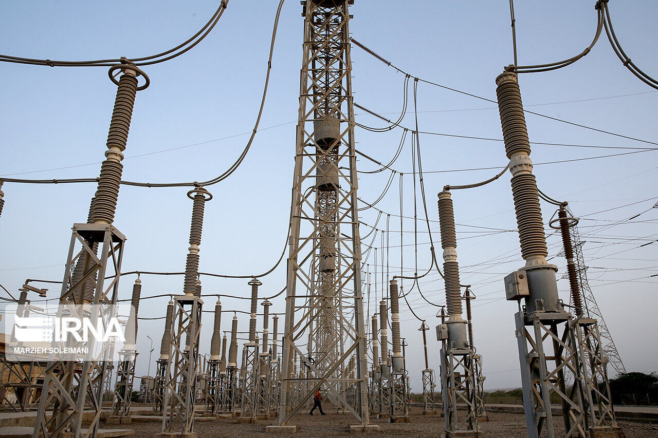 Iran calls for electricity swap among regional countries