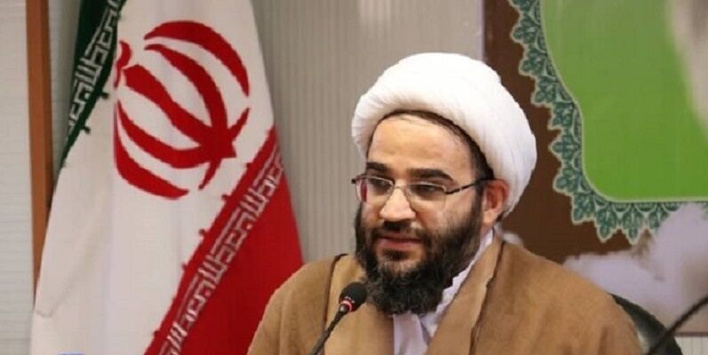 جریان خدمت به مردم باید به دور از فضای بازیهای سیاسی باشد جریان خدمت به مردم باید به دور از فضای بازیهای سیاسی باشد