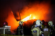 آتش سوزی یک مجتمع تجاری در فردیس اطفا شد