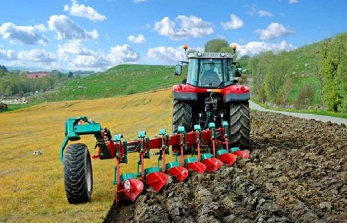 تسهیلات ۴۰ هزار میلیارد ریالی برای خرید تراکتور و ادوات کشاورزی تسهیلات ۴۰ هزار میلیارد ریالی برای خرید تراکتور و ادوات کشاورزی