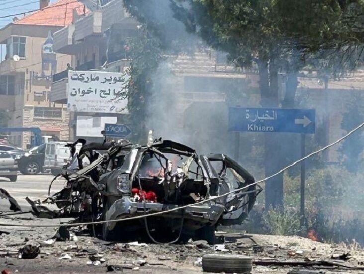 حمله هوایی به یک خودرو در بقاع لبنان + فیلم