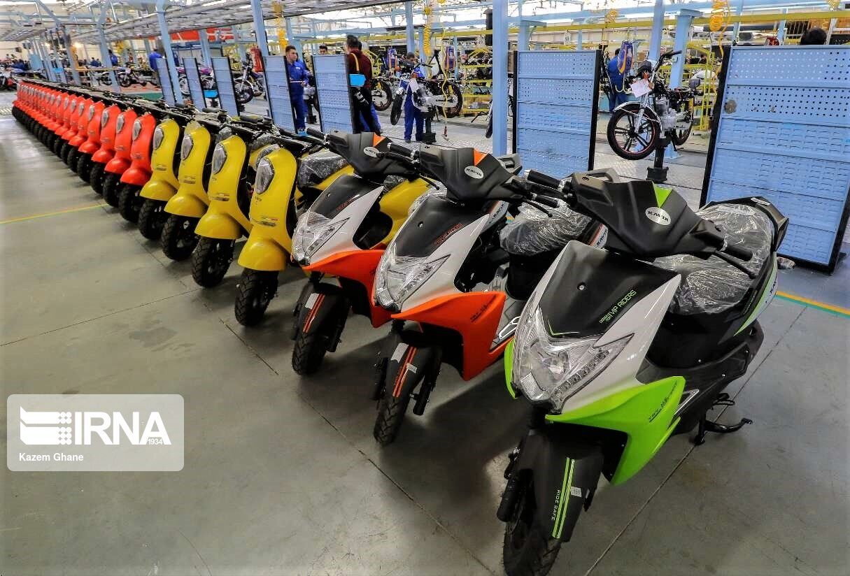 تولید ۴۰۰ هزار دستگاه موتورسیکلت برقی در دستور کار وزارت صمت