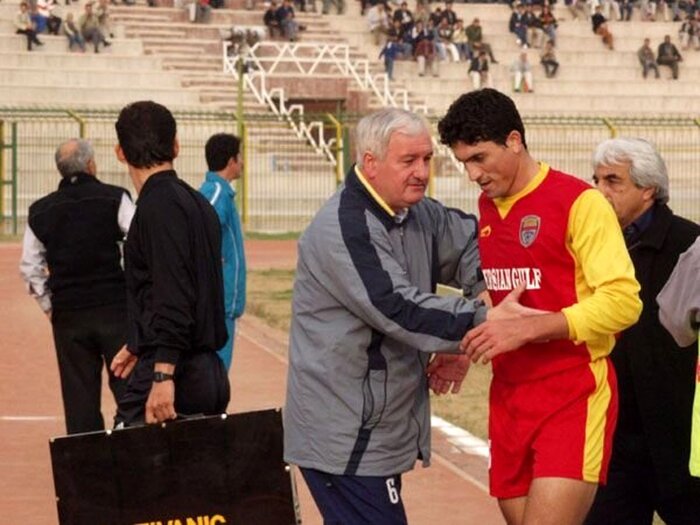 رکورددار قهرمانی با ۱۵ جام؛ چرا پرسپولیس سراغ ویچها نمیرود؟