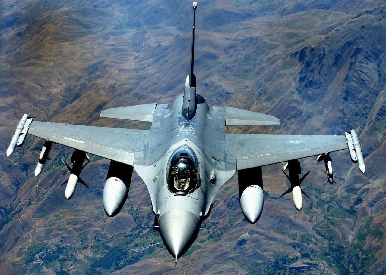 هلند به زودی انتقال جنگنده‌های اف-۱۶ را به اوکراین آغاز می‌کند