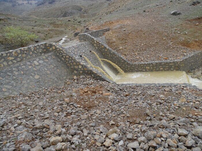 اجرای طرح ذخیره نزولات آسمانی در ۲۰ هکتار از اراضی زواره اردستان