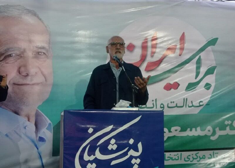 فرماندار سابق مشهد: تحریم انتخابات مشکلی را حل نمی کند