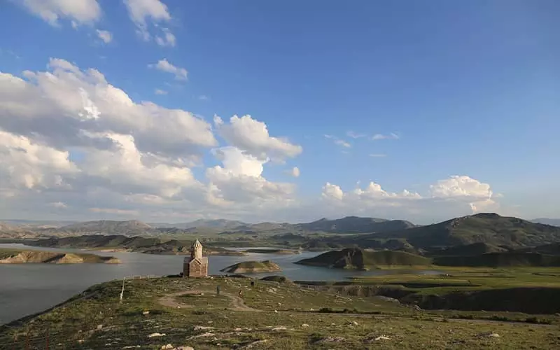 کلیسای زور زور ماکو، بنایی که شهرت ملی و جهانی دارد