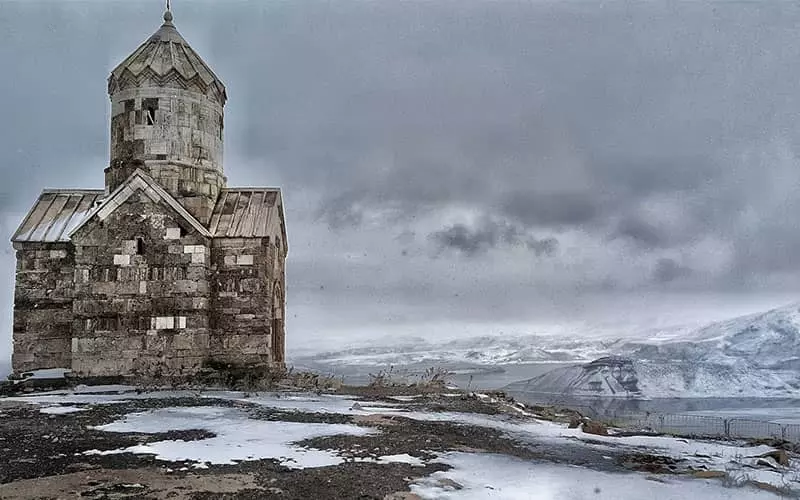 کلیسای زور زور ماکو، بنایی که شهرت ملی و جهانی دارد