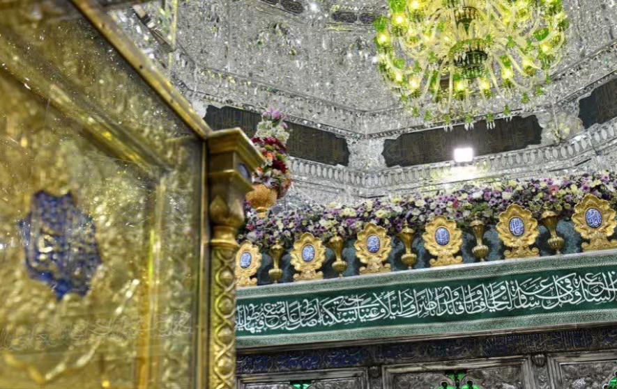 گل آرایی ضریح مطهر حضرت عبدالعظیم و امامزادگان مجاور به مناسبت عید سعید غدیر