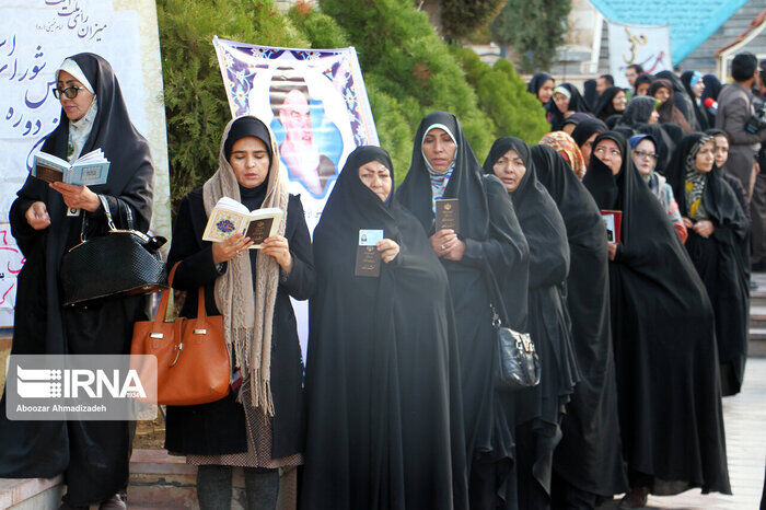 زنان؛ پیشرانِ مشارکت انتخاباتی