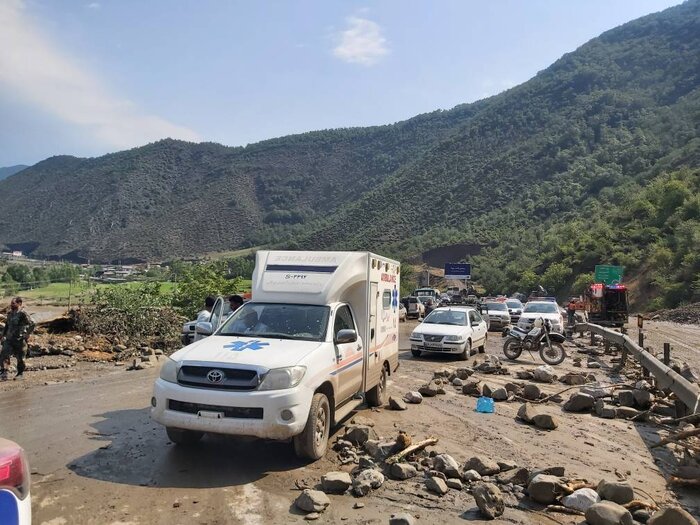 سیلاب سوادکوه ۲۴ نفر را راهی بیمارستان کرد