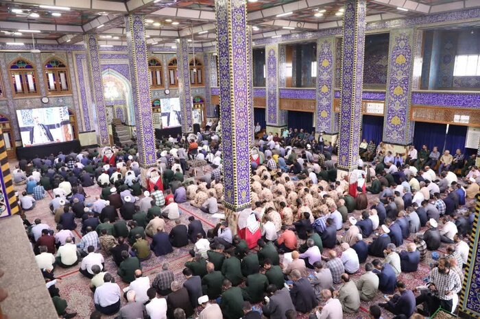 اربعین شهدای خدمت؛ ادای احترام ملت ایران به خادم خورشید/ به روز رسانی میشود