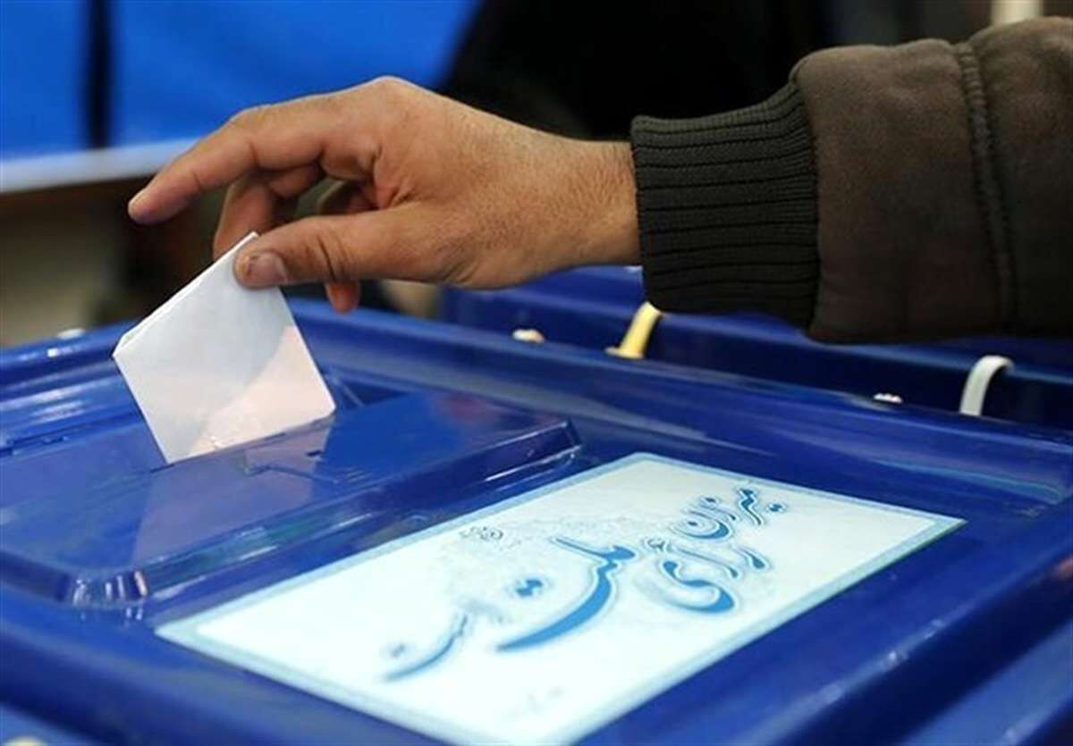 ۹۴۷ نفر اجرای انتخابات در تکاب را بر عهده دارند/ پیش بینی ۷۴ صندوق برای اخذ رای