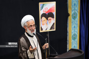خطيب جمعة طهران : على رئيس الجمهورية ان يكون مؤمنا بمبادئ الثورة الاسلامية