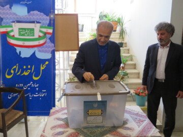 پرشکوه و بانشاط، توصیف سفیر از مشارکت ایرانیان روسیه در انتخابات