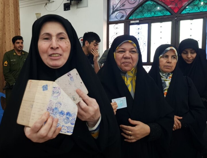 تنور داغ انتخابات ریاست جمهوری در بوشهر با گرما و حرارت مناظره پزشکیان و جلیلی