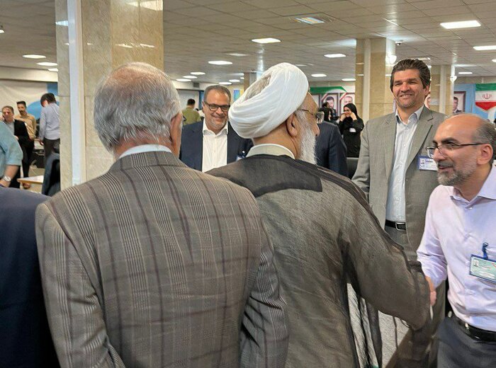 همراه با نامزدهای انتخابات در روز سرنوشت ساز+ عکس و فیلم