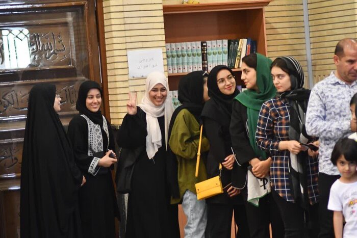 حماسه‌آفرینی دانشجویان ارومیه‌ای با حضور حداکثری در شعبات اخذ رای