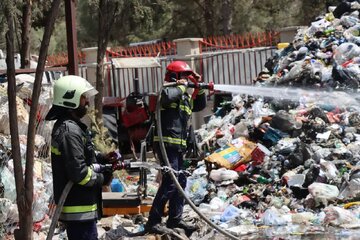 ۲ حادثه آتش‌سوزی در اصفهان مهار شد