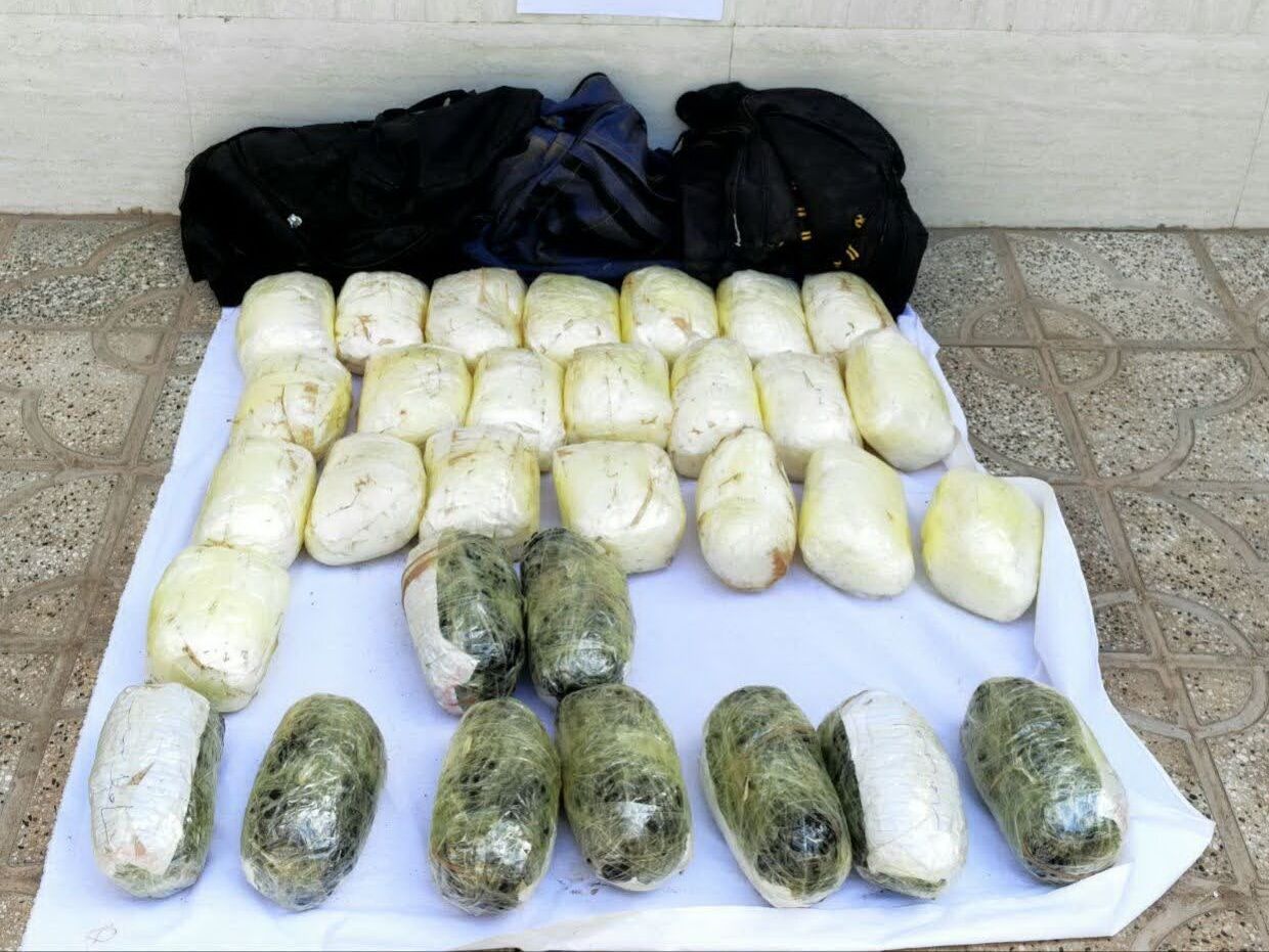 ۳۰ کیلو و ۶۰۰ گرم مخدر «شیشه» در تایباد خراسان رضوی کشف شد