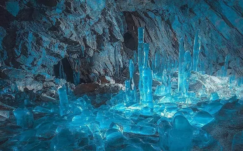 غار یخ مراد و یخی که مراد می‌دهد!
