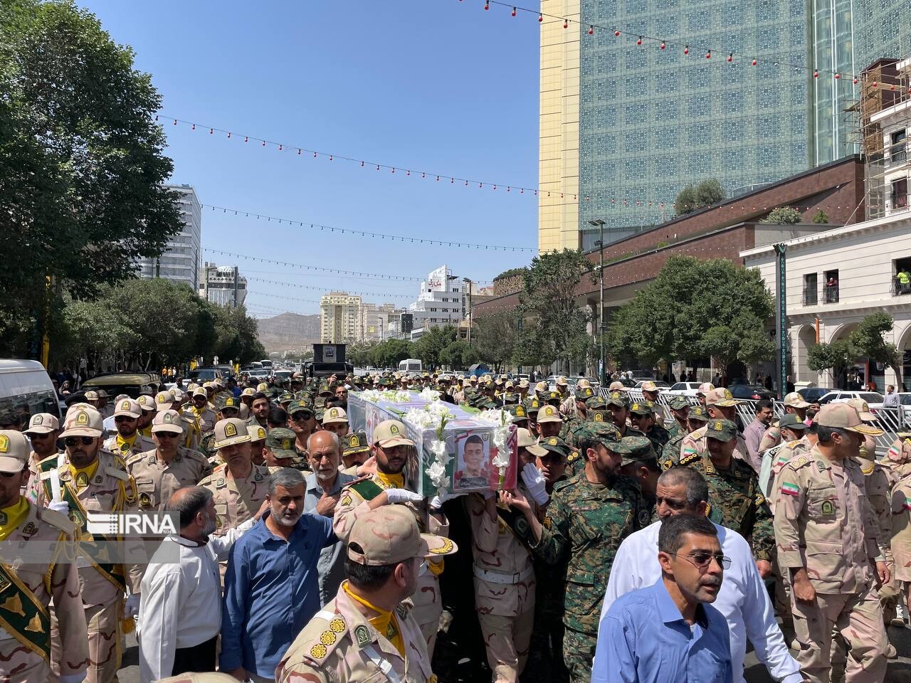 پیکر شهید مرزبانی در مشهد تشییع شد