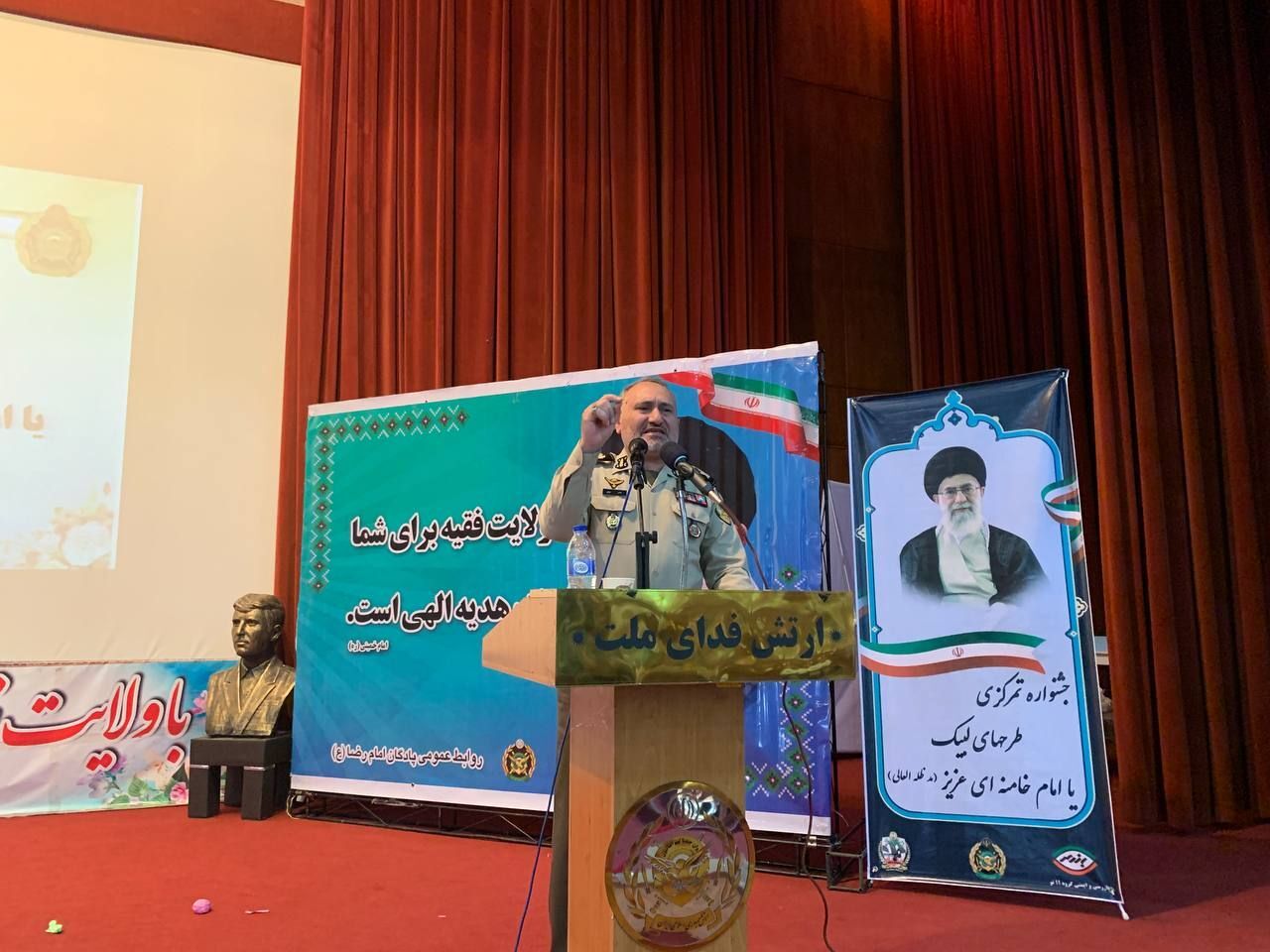 فرمانده گروه ۱۱ توپخانه: ایران در یک نقطه حساس تاریخی قرار دارد فرمانده گروه ۱۱ توپخانه: ایران در یک نقطه حساس تاریخی قرار دارد