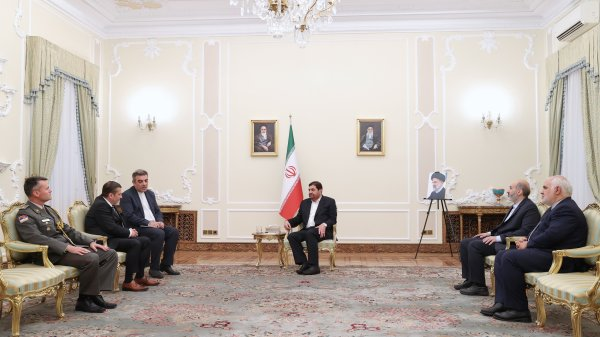 مخبر: از ظرفیتهای خود برای توقف جنایات رژیم صهیونیستی استفاده کنید