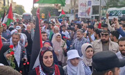 مراسم میزبانی از خانواده شهدای غزه در میدان فلسطین تهران برگزار شد