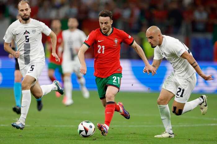 نجات رونالدو با دستان طلایی کاستا/ پرتغال به فرانسه رسید