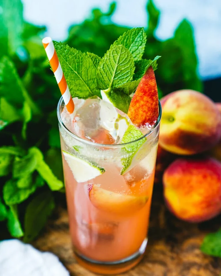 طرز تهیه موهیتو هلو در ۱۵ دقیقه به روش کافی شاپی