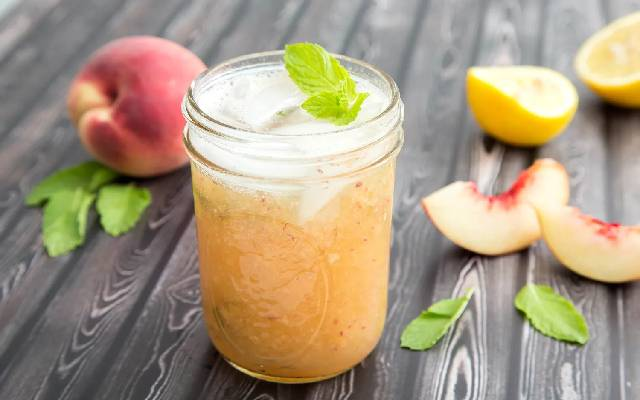 طرز تهیه موهیتو هلو در ۱۵ دقیقه به روش کافی شاپی