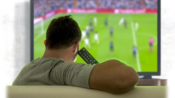 چرا افراد ورزش تماشا میکنند؟