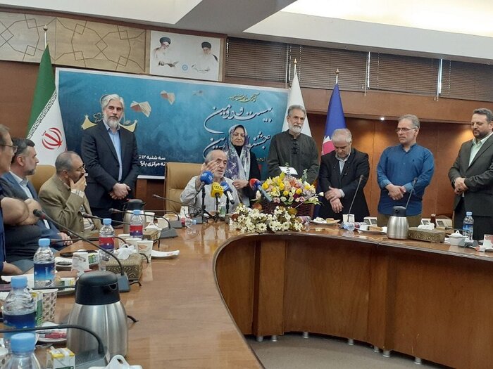 عضو انجمن قلم: فرهنگ نباید دستخوش رفتوآمدهای سیاسی قرار بگیرد