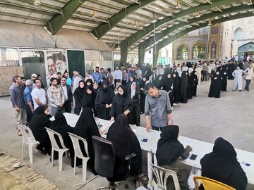 از رای‌گیری در مرز ایران و قطر در خلیج‌فارس تا حضور بوشهری‌ها در هوای ۵۰ درجه