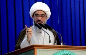 امام جمعه بوشهر: ویژگی رئیس جمهور شایسته حفاظت از منافع ملی و ارزش‌های اسلامی است