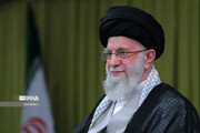 قائد الثورة الاسلامية يوصي الرئيس الايراني المنتخب بتوظيف كل إمكانيات البلاد من أجل رفاه الشعب