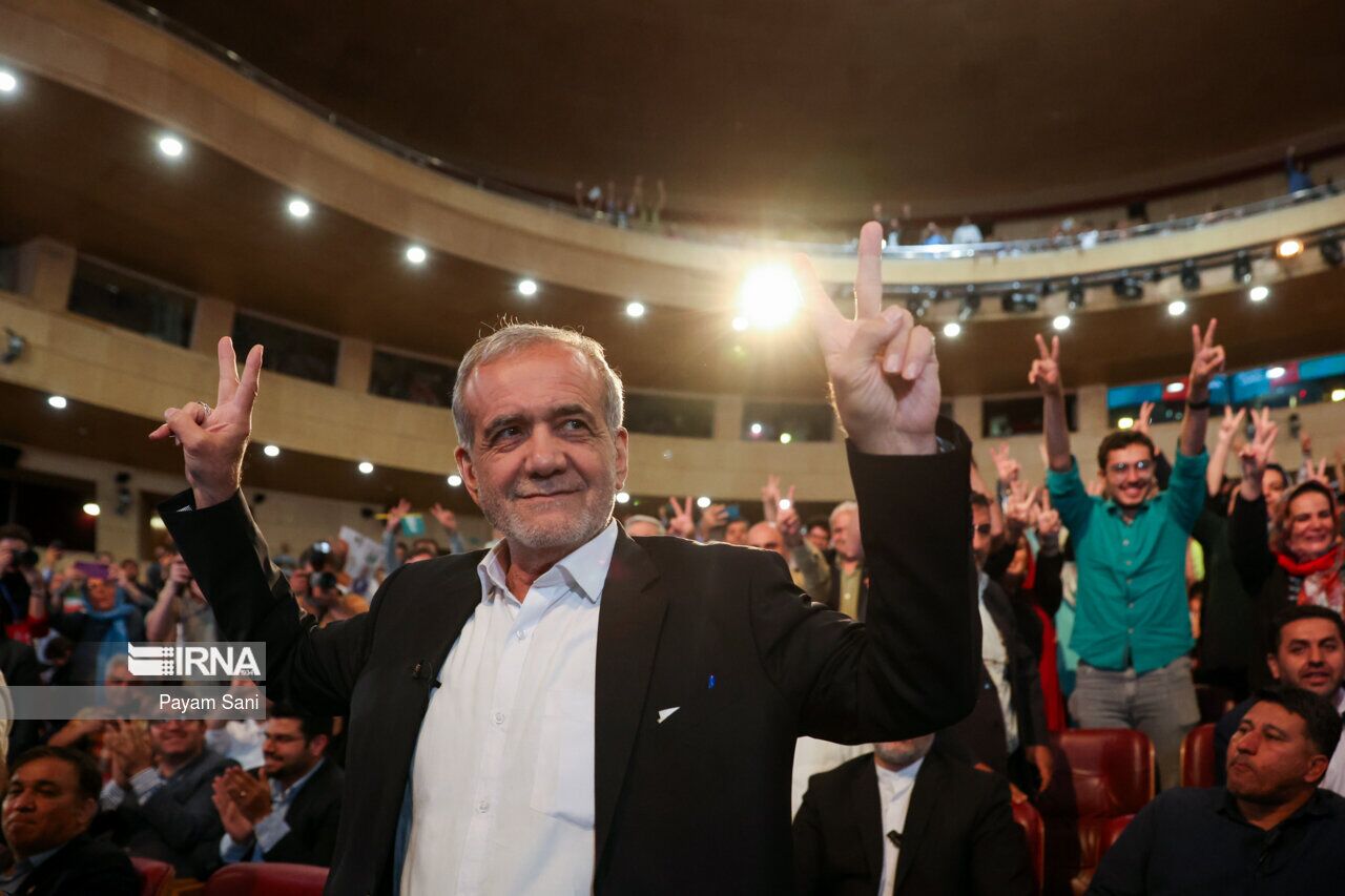 رئیسجمهور منتخب را بیشتر بشناسید رئیسجمهور منتخب را بیشتر بشناسید