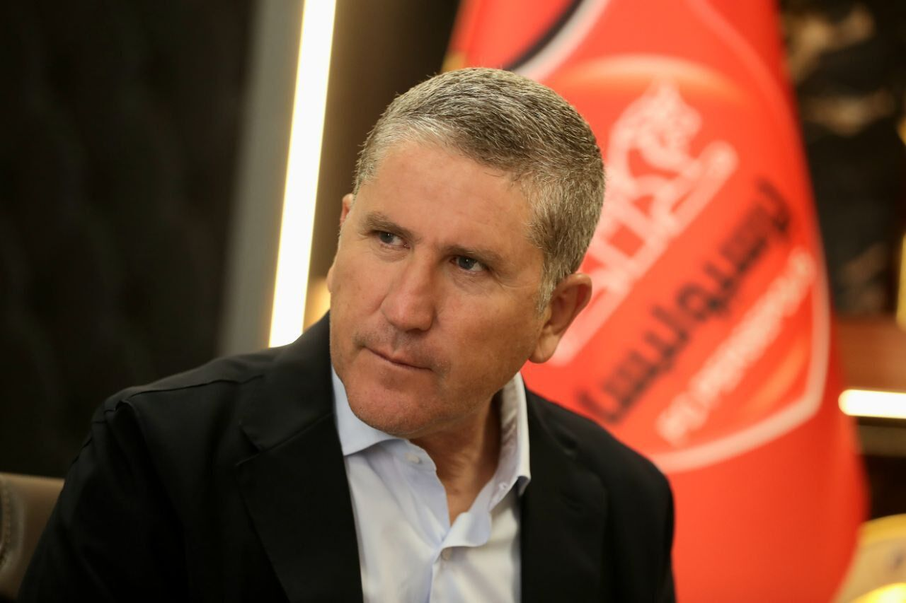 Spanish coach Garrido signs to lead Iran’s Persepolis FC