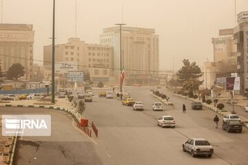 ریزگردها ۴ شهرستان استان کرمانشاه را در وضعیت نارنجی و قرمز قرار داد