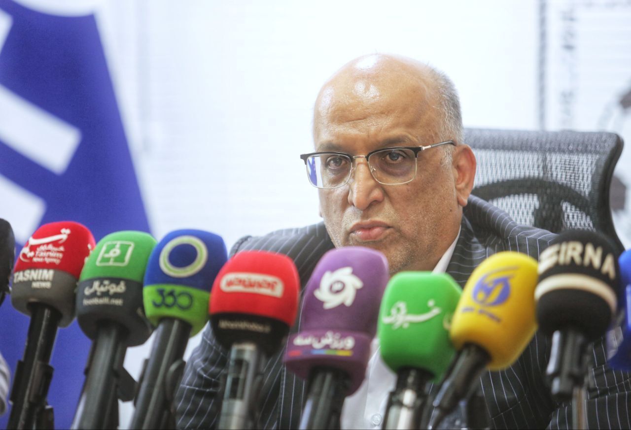 نورشرق: فدراسیون فوتبال شرایط فعالیت شفاف ایجنت‌ها را فراهم کند
