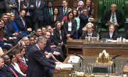 پارلمان انگلیس پس از ۱۴ سال با اکثریت حزب کارگر تشکیل جلسه داد