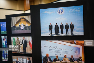 Ceremonia conmemorativa por el canciller mártir de Irán