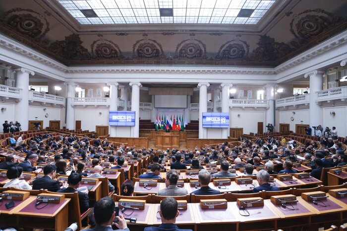 پوتین: «میلیارد طلایی» در برابر شکل‌گیری جهان چندقطبی مقاومت می‌کند