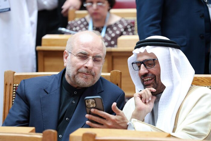 پوتین: «میلیارد طلایی» در برابر شکلگیری جهان چندقطبی مقاومت میکند