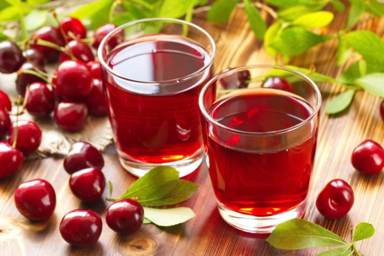 طرز تهیه ۸ شربت نذری محرم برای ۱۰۰ تا ۲۰۰ نفر